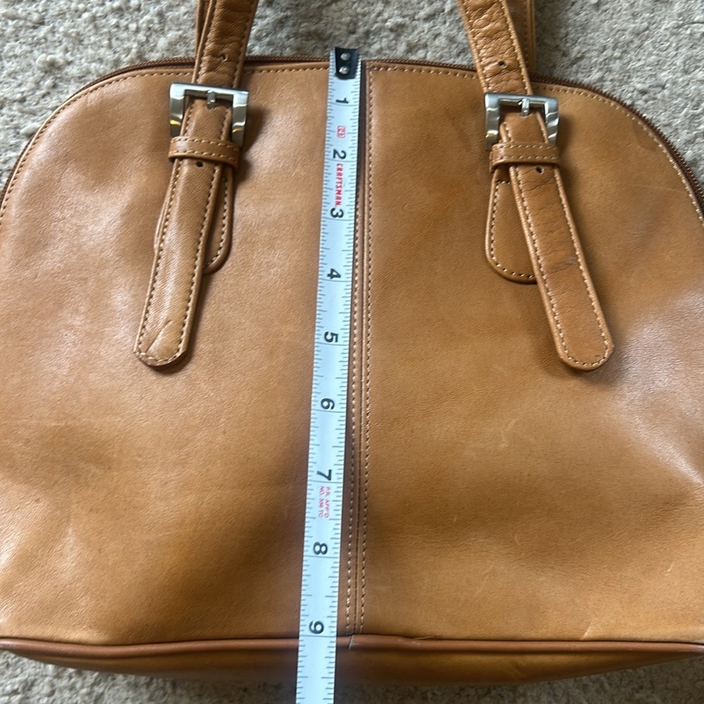 Tignanello Tan Leather Shoulderbag- EUC - Picture 14 of 16